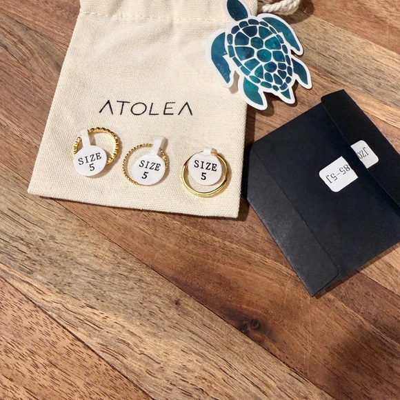 Atolea Daily Ring Stack Set - Picture 2 of 2